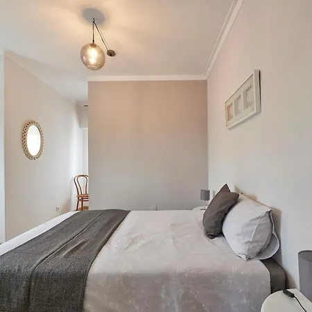 Apartamento Em 公寓 *