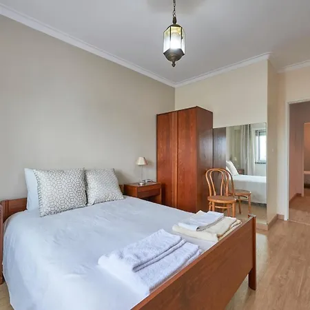 Apartamento Em 公寓 *
